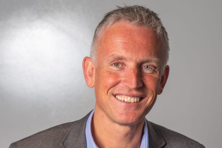 Garry Moroney CEO at Roomex
