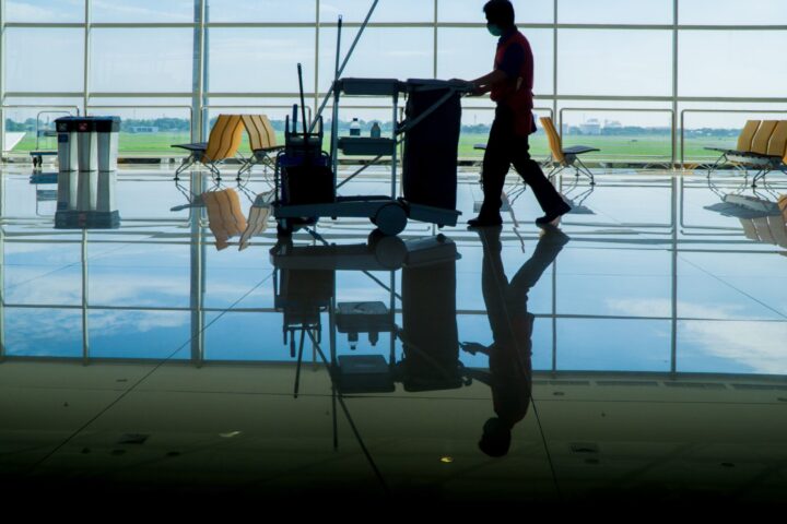 Airport cleaner